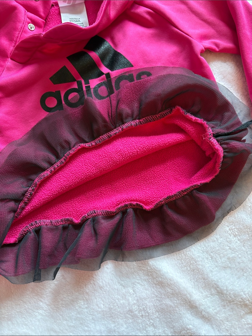 • Adidas 3T Logo Ruffle top - Picture 5 of 5